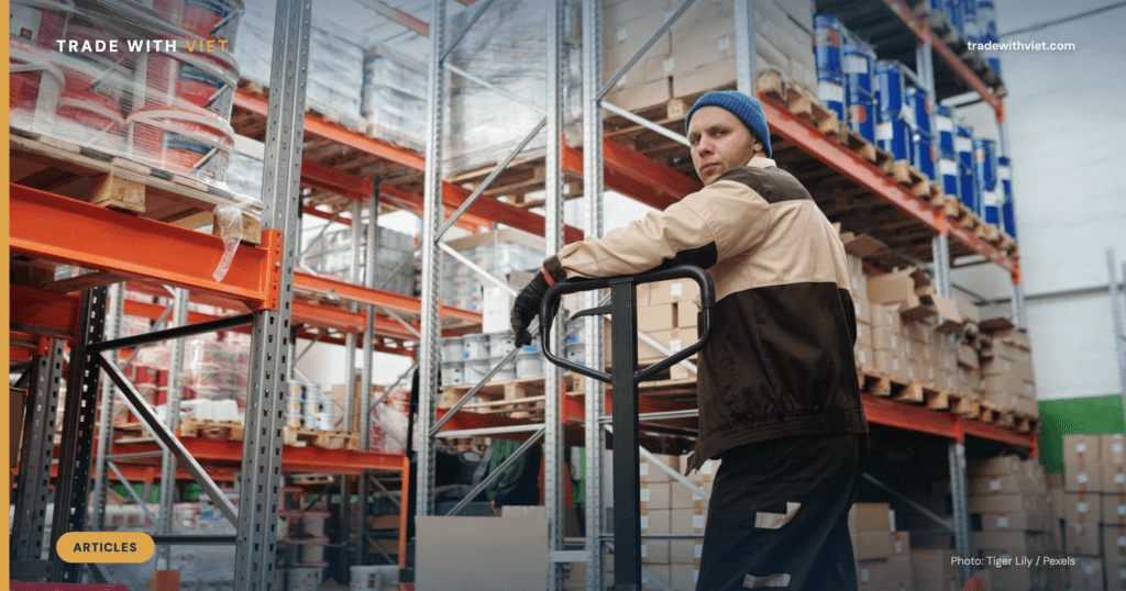 Warehouse logistics and freight handling
