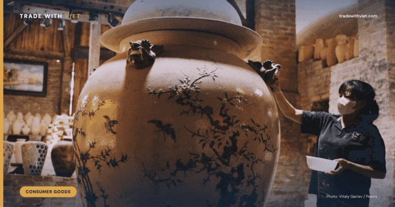 Bat Trang: 700 Years of Ceramics, Now Shipping Worldwide